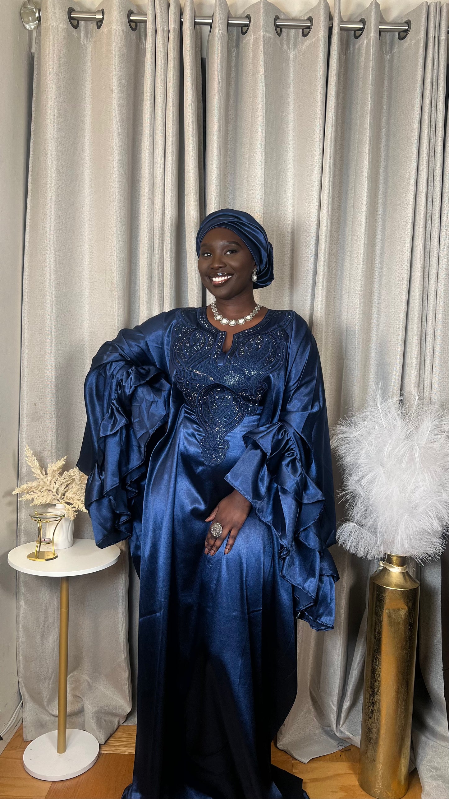 Robe Nabou