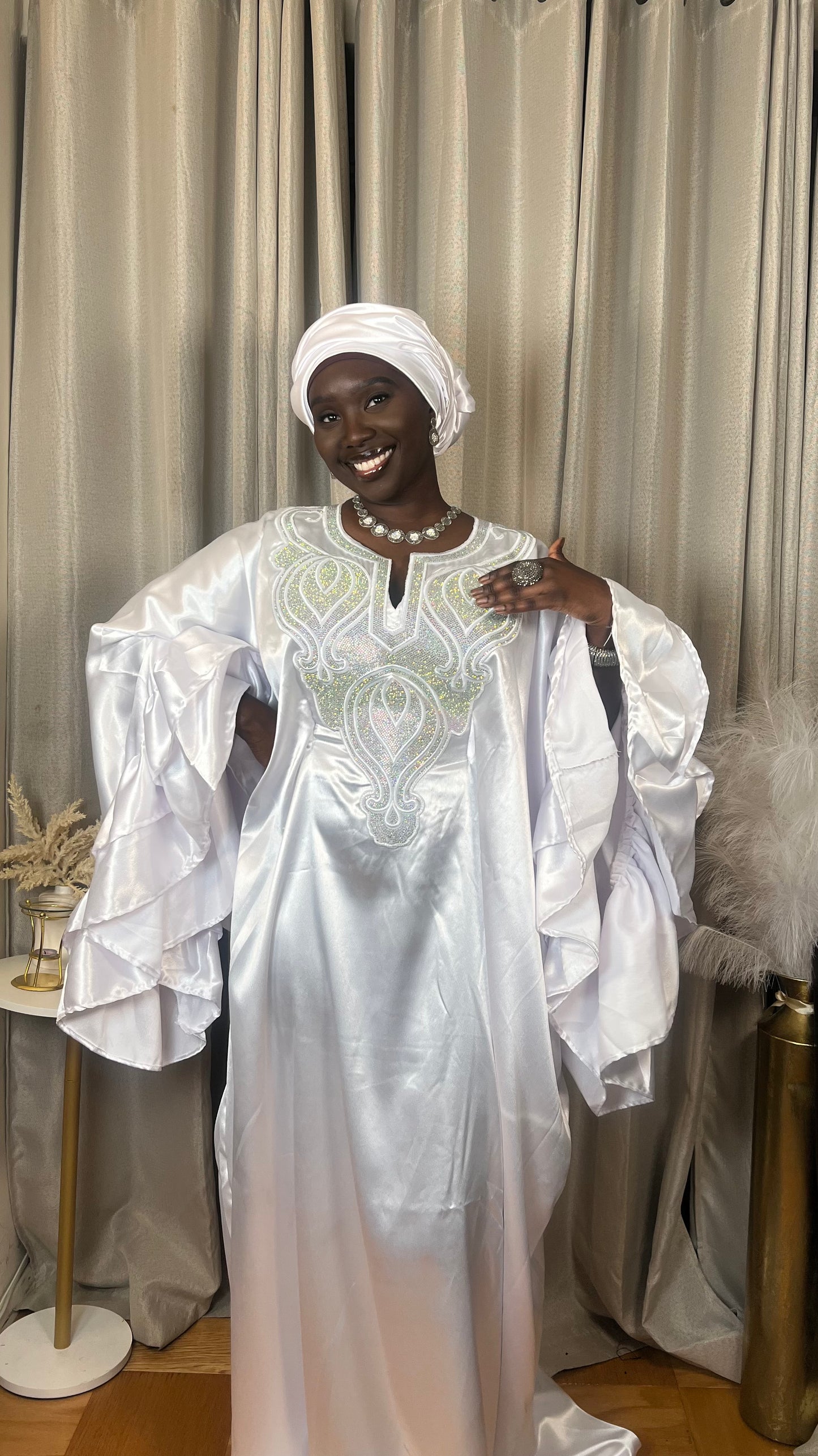 Robe Nabou