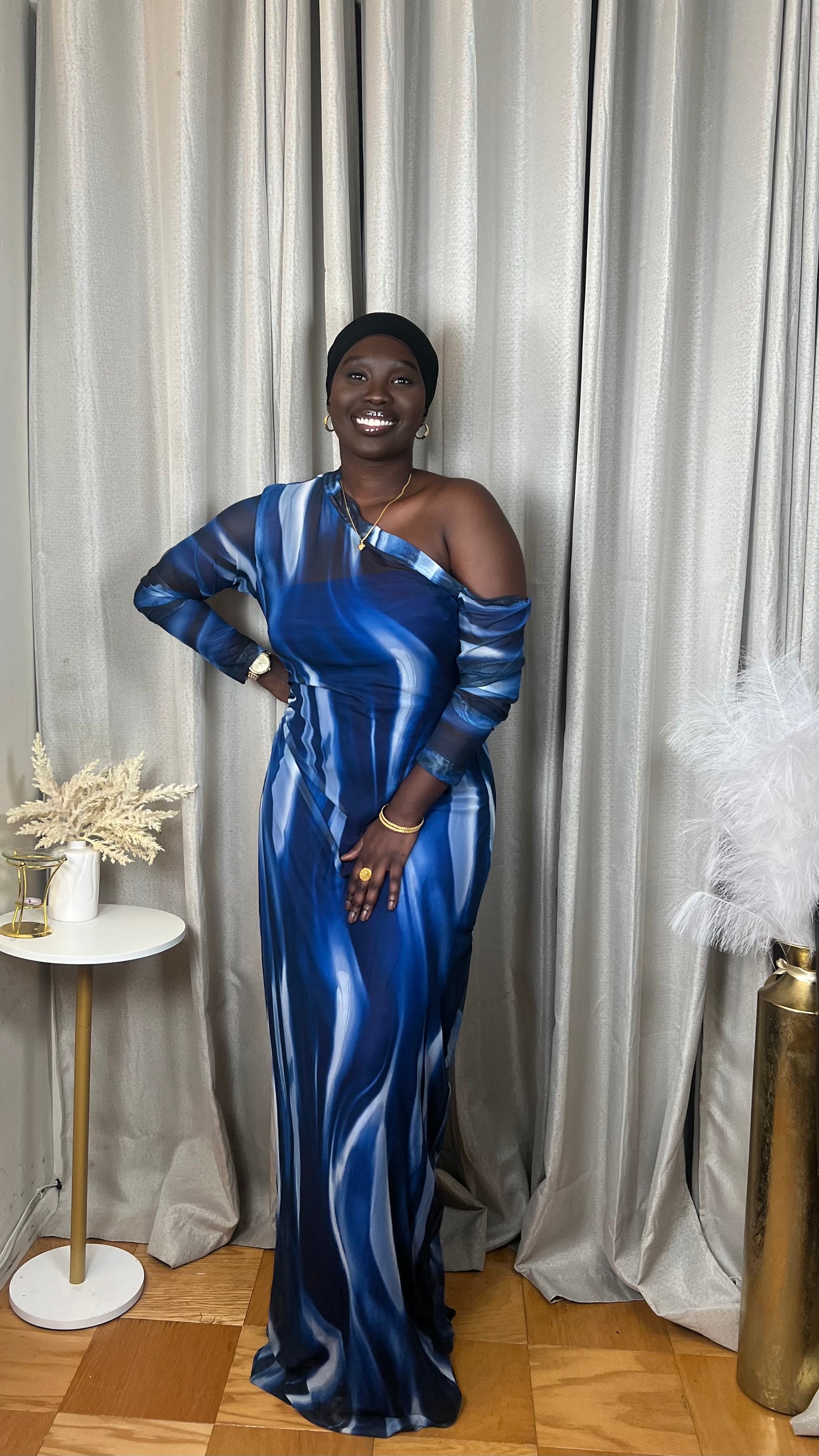 Ava Dress Off shoulder