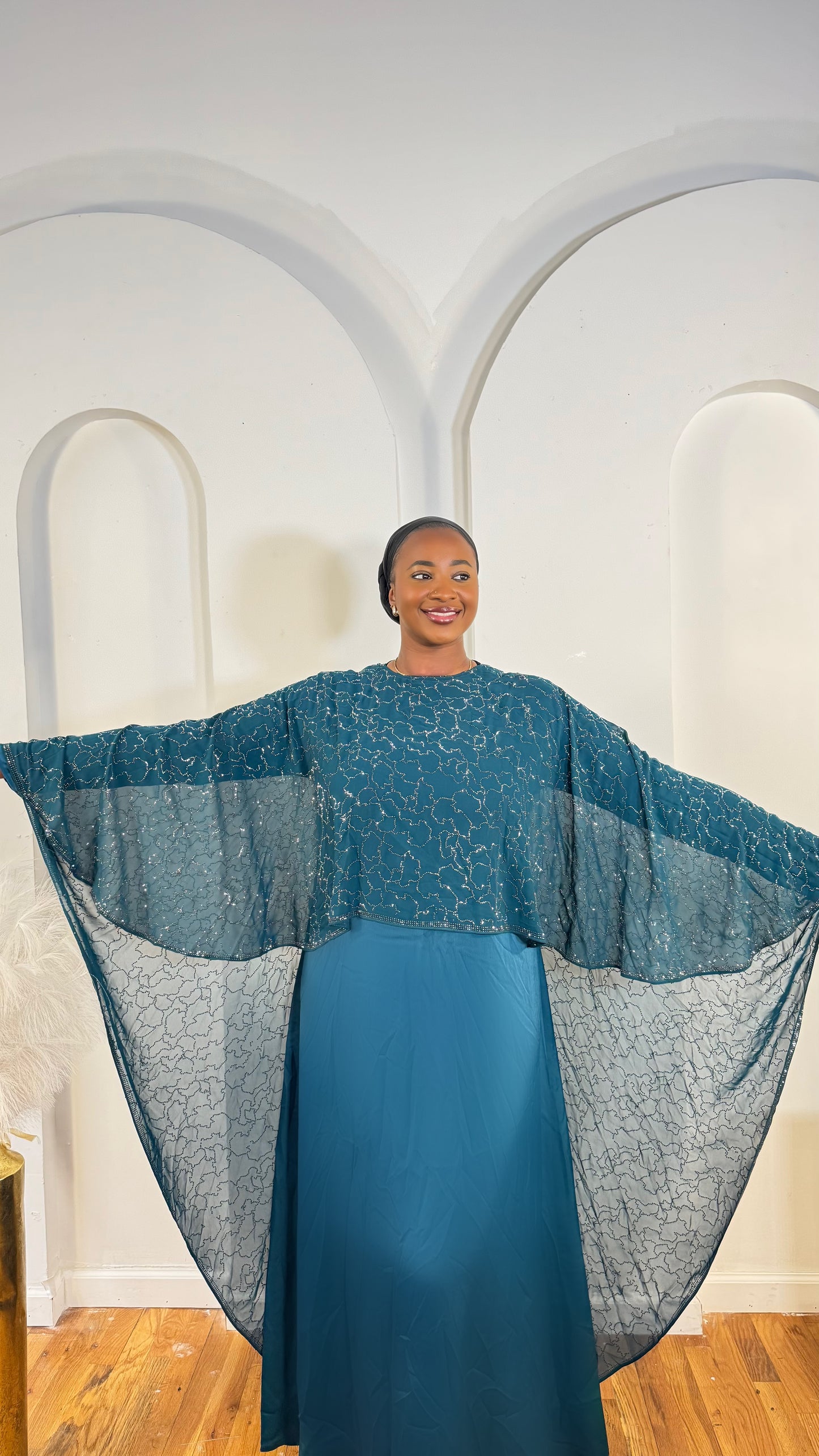 Noor Abaya