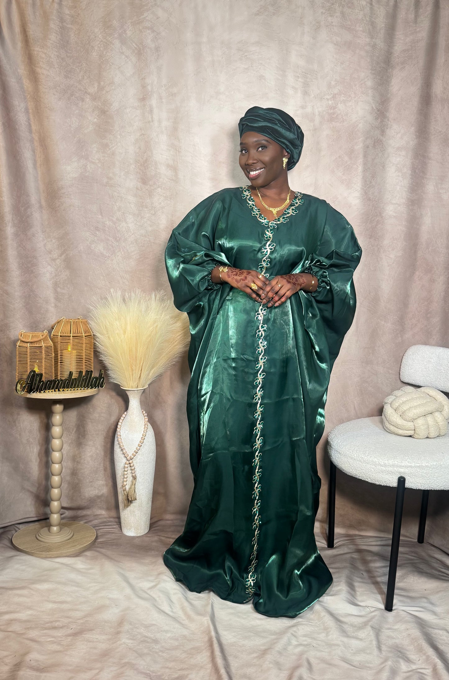 Robe Amina
