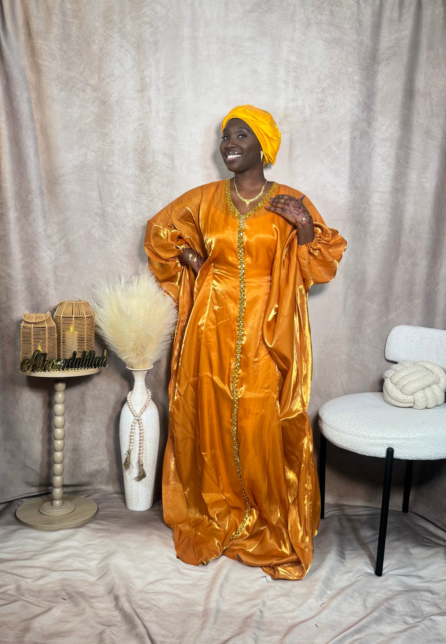 Robe Amina