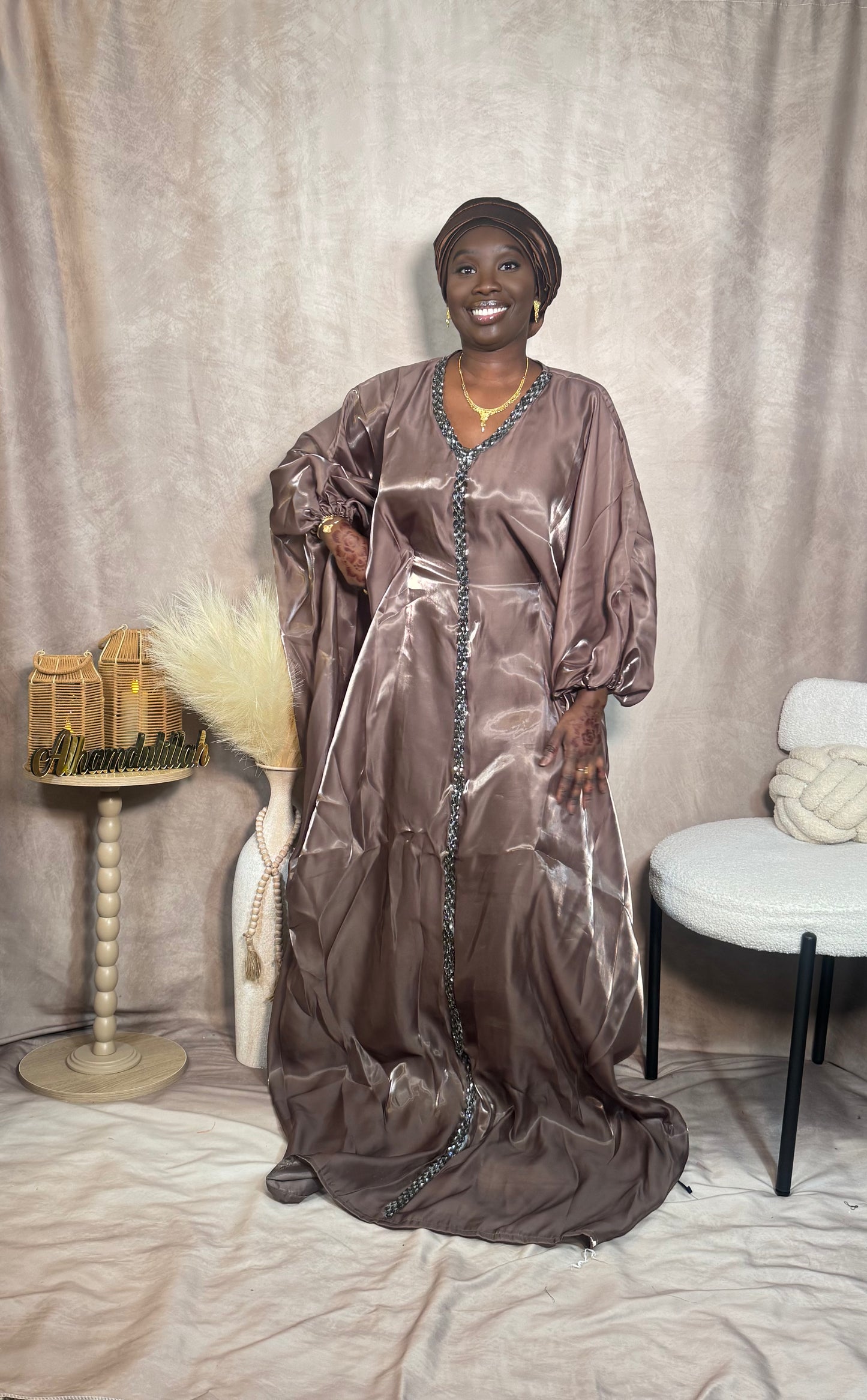 Robe Amina